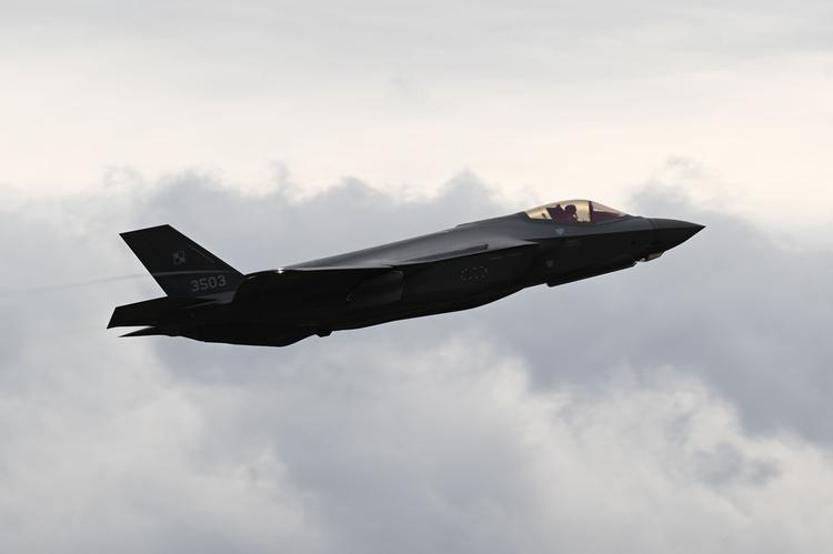 Lockheed Martin lover at gøre F-35 ...